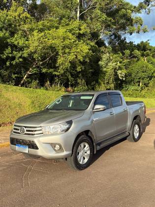 TOYOTA HILUX 2.8 STD 4X4 CD 16V DIESEL 4P MANUAL